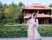 服装秀古装小姐姐跳舞,古装小姐姐舞蹈秀惊艳亮相